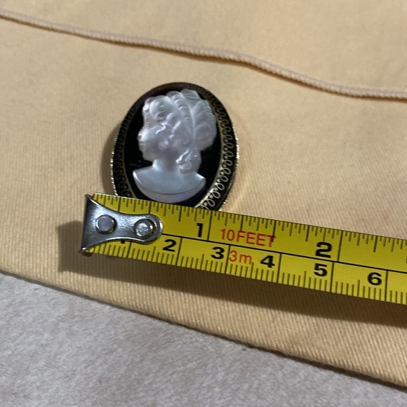 Cameo brooch marked West Germany in the Live!